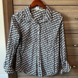 Crown & Ivy fish print button down - size M
